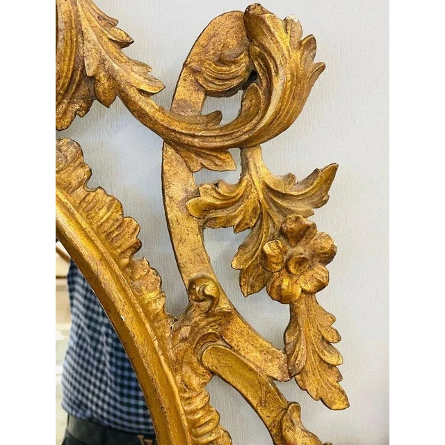 Gold Single Giltwood Italian Floral Motif Mirror, Wall / Console / Pier, Italy, 1960s For Sale - Image 8 of 13