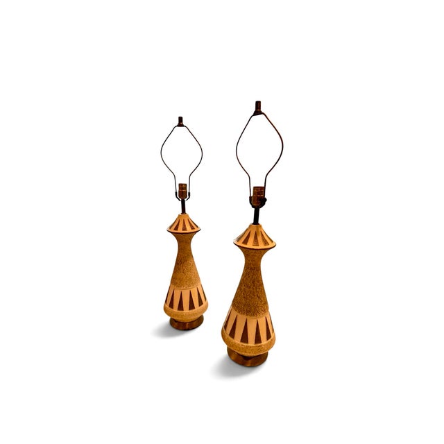 Mid-Century Modern 1960s Mid-Century Modern Chalkware Table Lamps by Fine Arts in Plaster - a Pair For Sale - Image 3 of 12