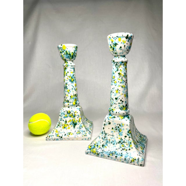 Vintage Modern Coastal Splatterware Painted Ceramic Glazed Candlesticks, a Pair, Turquoise, Yellow, Chartreuse For Sale - Image 10 of 10
