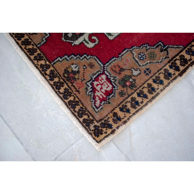 Textile 1970s Hand Made Oushak Mat Rug Distressed Small Rug Kitchen Mat Organic Wool - 1'7" X 3'4" For Sale - Image 7 of 13