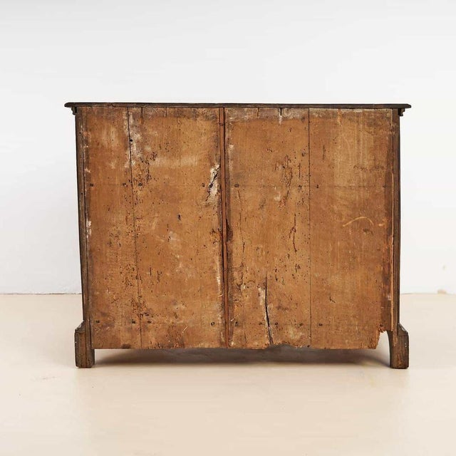 Emilian Chest of Drawers, 17th Century For Sale - Image 5 of 9
