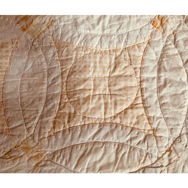 Charming 1920s Double Wedding Ring Quilt in Pale Yellow Gingham & Florals For Sale - Image 10 of 18