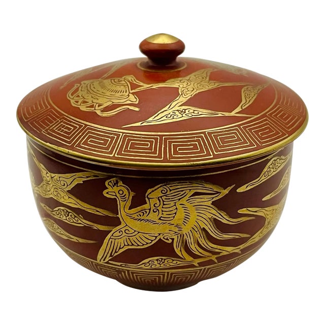 Mid 20th Century Red & Gold Kutani Ware Covered Teacup For Sale