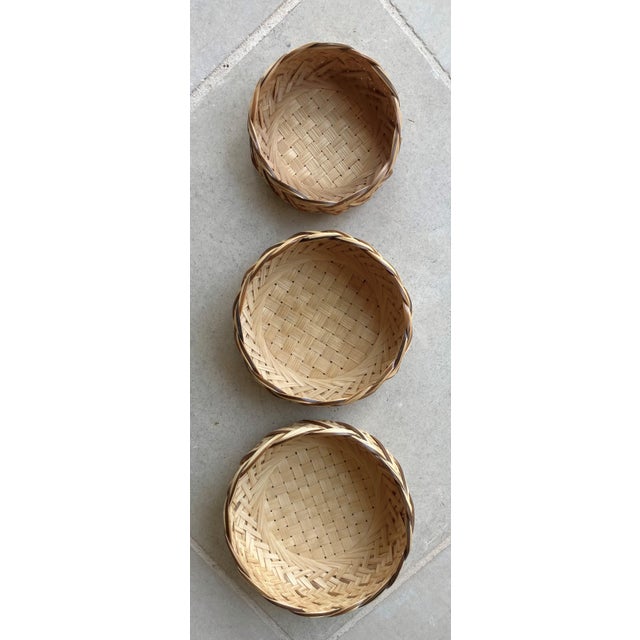 Late 20th-Century Artfully Handwoven Trio of Nested Rattan Circular Baskets For Sale - Image 9 of 18