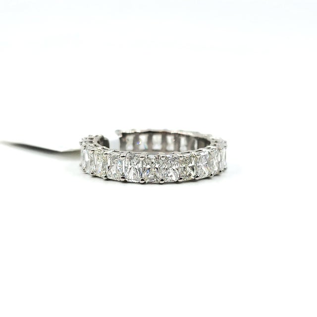 3.80 Ct Platinum Radiant Eternity Band With Gap for Sizing Size 6.5 For Sale - Image 9 of 9