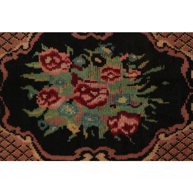 Vintage Tulu Rug in Pink With Polychromatic Floral Medallion - Rug & Kilim For Sale In New York - Image 6 of 8