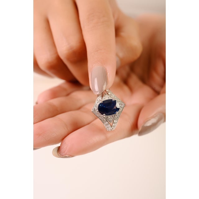 Ink Blue 1920s Style 2.6 Ct Deep Blue Sapphire Art Deco Diamond Ring Size 5 in 14k White Gold For Sale - Image 8 of 16