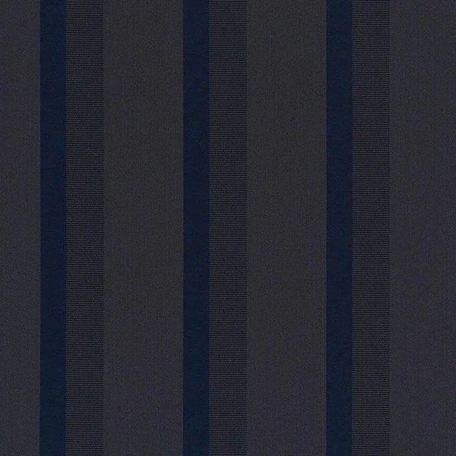 The most sophisticated and subtle of stripes, Elise has an understated combination of shiny and matte textures. Its...