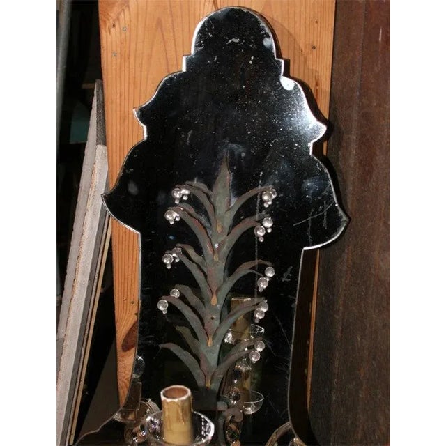 French Large French Medallion Shaped Mirrored Sconce For Sale - Image 3 of 8