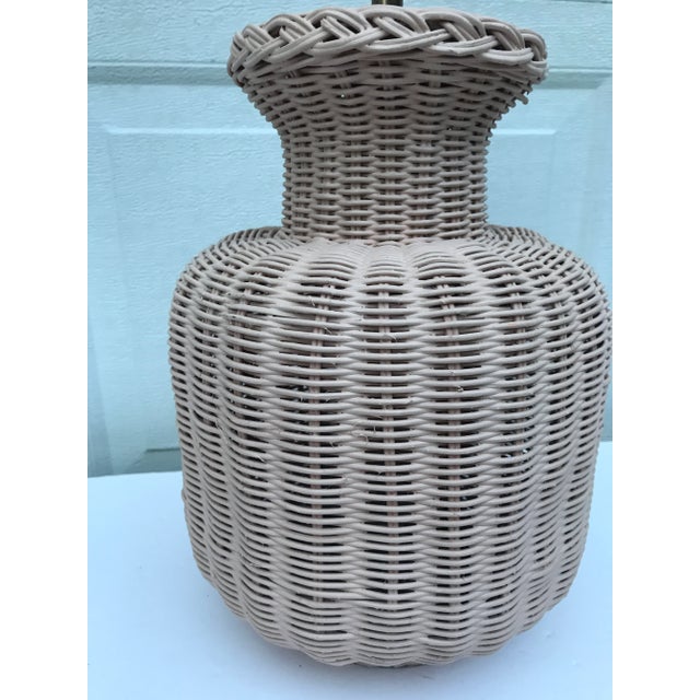 Late 20th Century Late 20th Century Pink Wicker Lamp With Matching Finial and Shade For Sale - Image 5 of 12