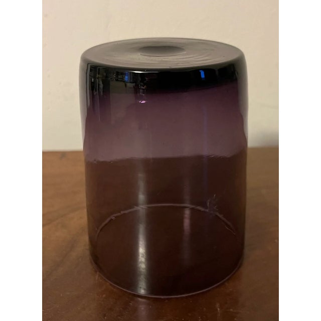 19th Century Antique 19th Century Anglo Irish Blown Amethyst Glass Whisky Tumbler For Sale - Image 5 of 11