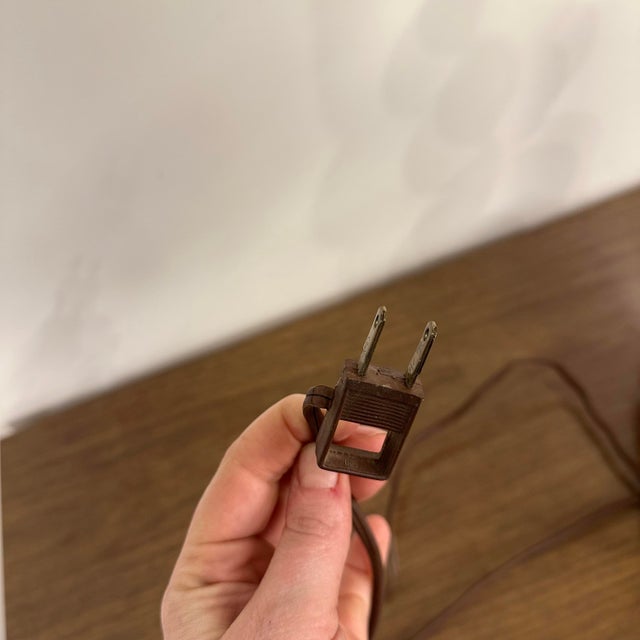 Vintage Italian Style Table Lamp Carved Giltwood Hollywood Regency For Sale - Image 10 of 12