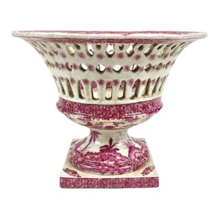 Late 20th Century Hand Painted Chinoiserie Style Pink Lattice Fruit Bowl For Sale