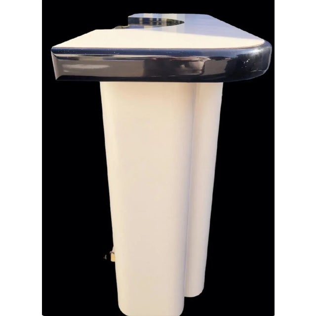 Mid-Century Modern Vintage Mid Century Modern Black Cream Veneer PortHole 12 Bottle Holder Dry Bar With Light For Sale - Image 3 of 12