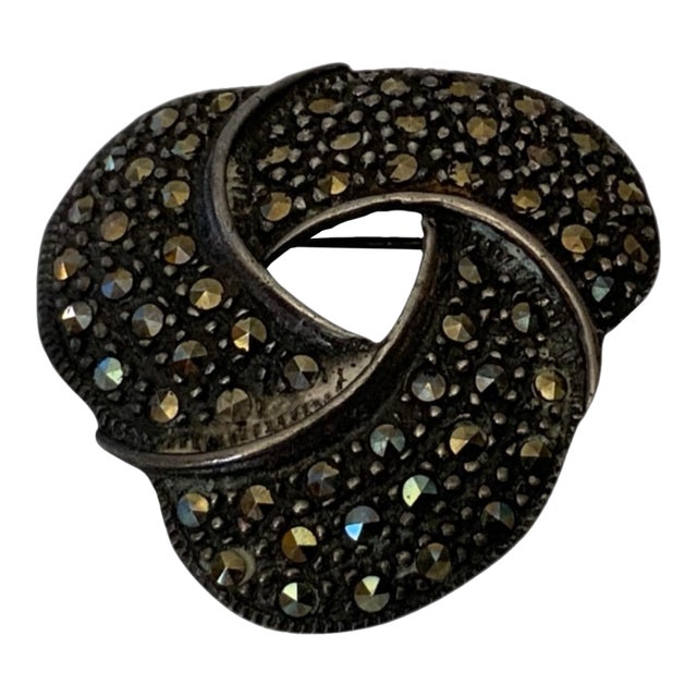 Vintage 925 Sterling Silver Marcasite Twist Open Patina Ladies Brooch Pin For Sale
