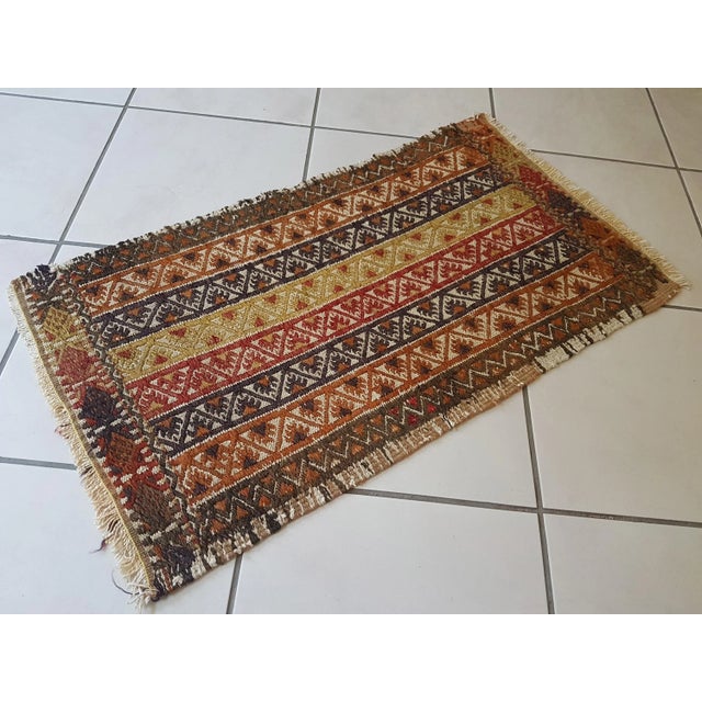 Sand 1970s Turkish Oushak Kilim Yastik Rug 1'7" X 2'9" For Sale - Image 8 of 9