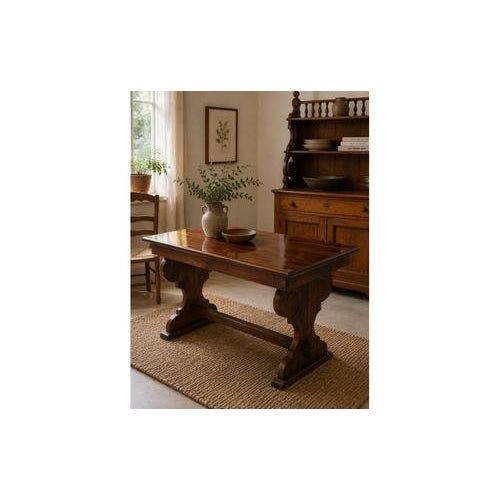 Antique Rectangular Wooden Table with Shaped Legs, in Good conditions. Designed 1920 to 1949