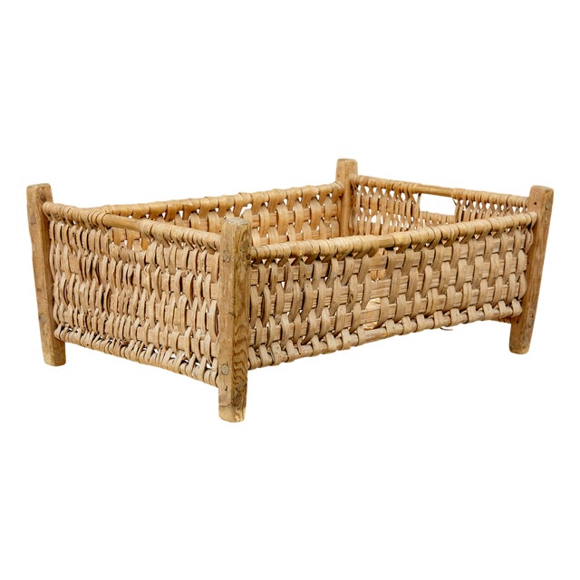 Late 19th Century Swedish Hand-Woven Pine Basket, 1890s For Sale