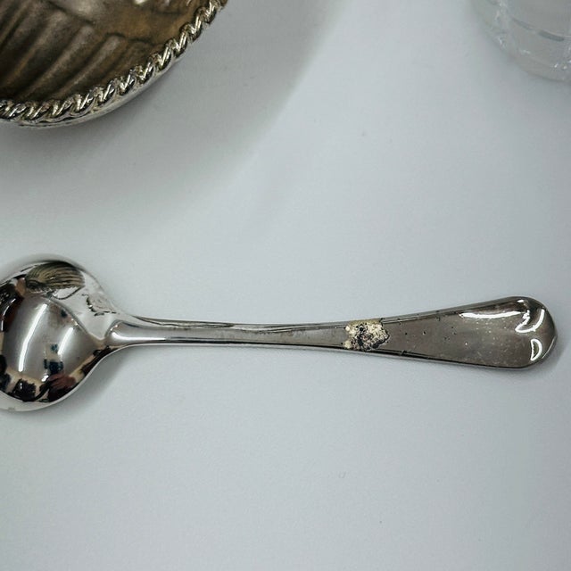 Mid-Century Modern Bombay Co. Silver Plated Nubian Man Salt & Pepper Shaker, Condiment Basket 2001 For Sale - Image 18 of 18