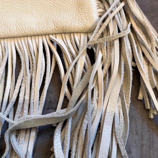 21st Century High Quality Cream Leather Italian Shoulder Bag by Avenue 67 For Sale - Image 9 of 18