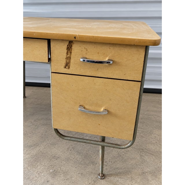 Industrial 1950s Attributed to Raymond Loewy for Brunswick Industrial Metal Writing Desk For Sale - Image 3 of 7