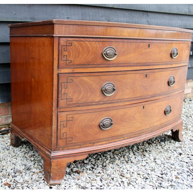 George III Mahogany Bowfront Chest of Drawers For Sale - Image 6 of 7