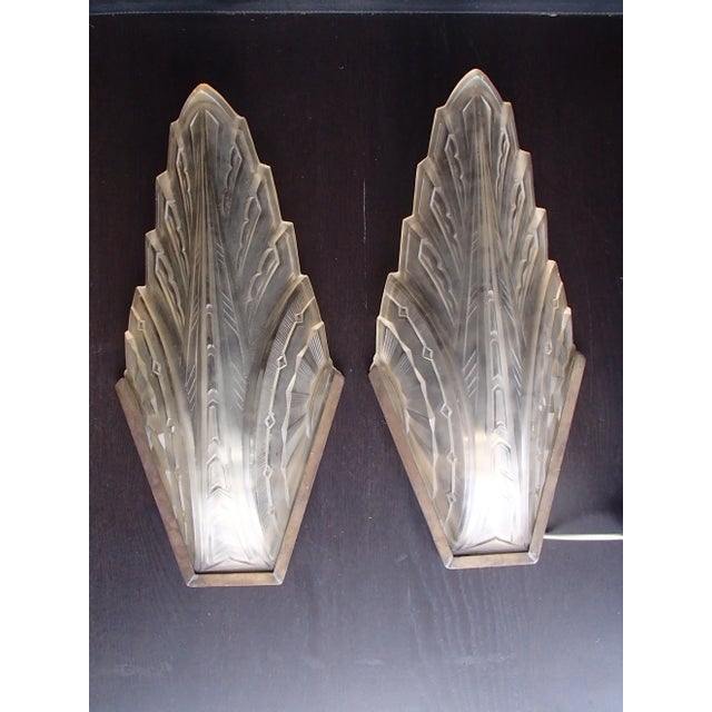 Art Deco Sconces from Verrerie des Hanots, 1930s, Set of 2 For Sale - Image 10 of 16
