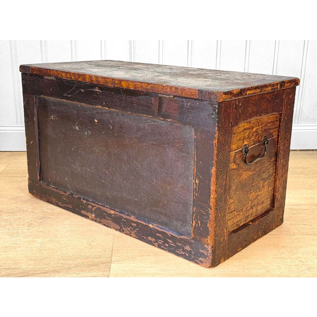 Brown Antique Arts & Crafts Flemish Pyrography Storage Chest Box For Sale - Image 8 of 10