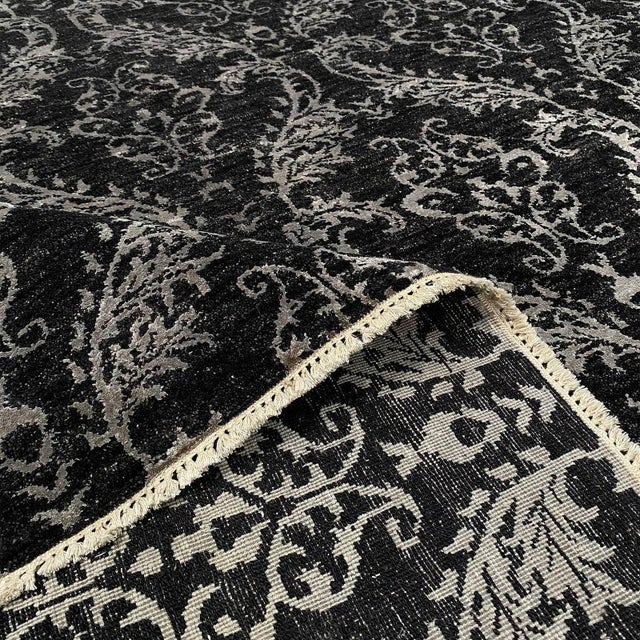 Handwoven Transitional Peshawar Area Rug 10x13 For Sale In Dallas - Image 6 of 9