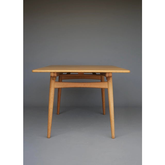 Mid-Century Modern Oak Model AT 310 Extendable Dining Table by Hans J. Wegner for Andreas Tuck,1960s For Sale - Image 3 of 18
