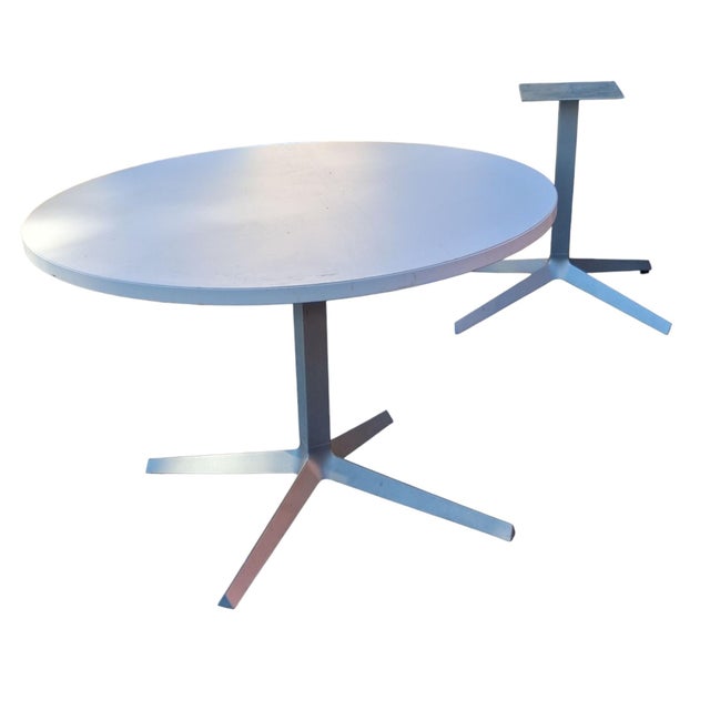 Knoll The Knoll Round Dining & Meeting Table Embodies Timeless Mid-Century Modern Utility For Sale - Image 4 of 6