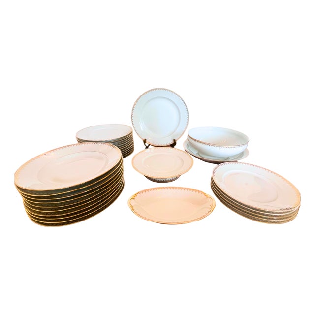 Vintage French Limoges Porcelain Dinner Set for Ten People, 1920s, Set of 32 For Sale