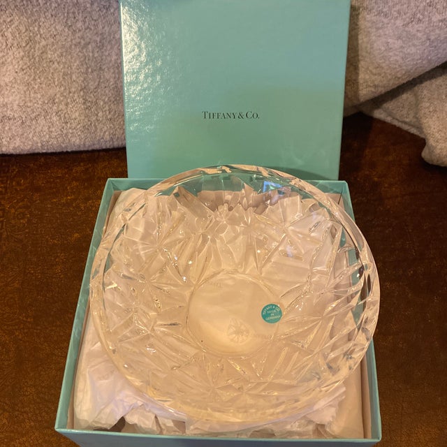 Tiffany and Co. Vintage Tiffany & Co. Cut Crystal Bowl – Made in Germany – Original Box For Sale - Image 4 of 9