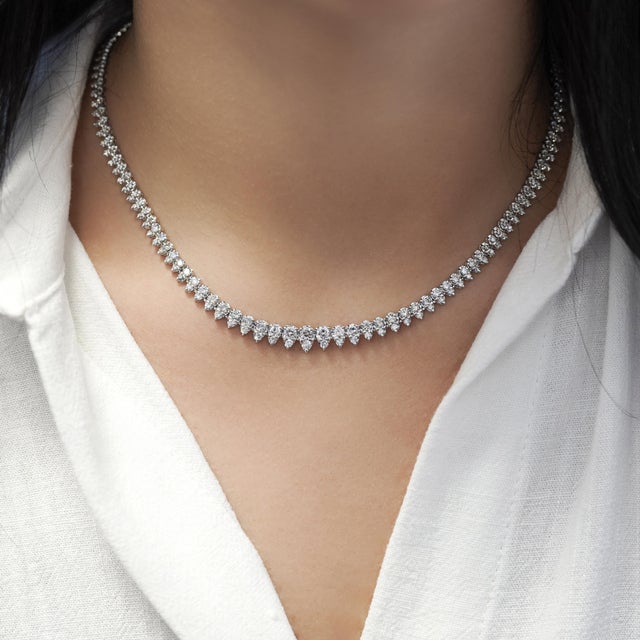 Contemporary 5 Carat Round Cut Diamond Platinum 2-Row Teardrop Tennis Necklace For Sale - Image 3 of 9