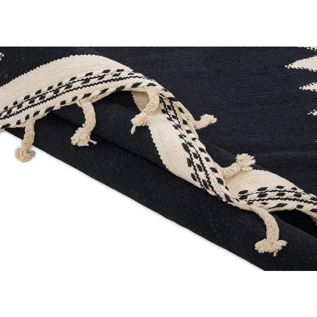 Early 21st Century Moroccan Flatweave Wool Rug by Azele Studio For Sale - Image 5 of 9