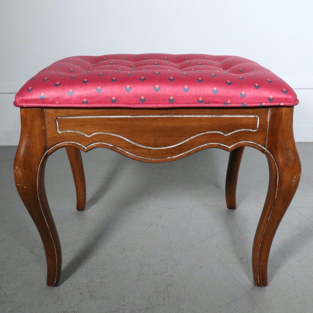 French French Louis XV Pink Tufted Ottoman For Sale - Image 3 of 7