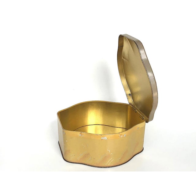 Gold Vintage Floral Biscuit Tin Box With a Hinged Lid For Sale - Image 8 of 13