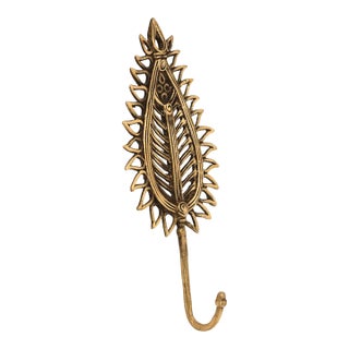 Antique Brass Leaf Wall Hook | Tropical Gold Nature Inspired Coat Hanger | Boho Bathroom Towel Peg | Unique Metal Entryway Storage Hardware For Sale