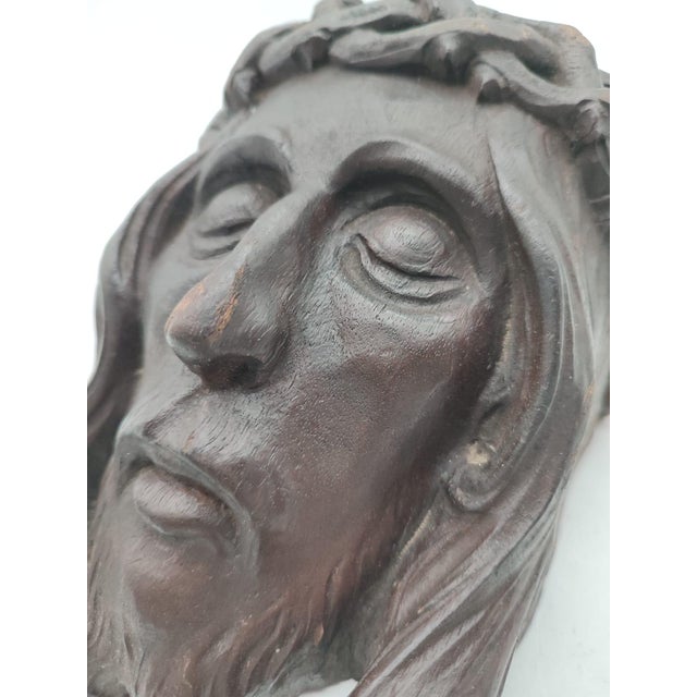 Mid-Century Modern Large Ecce Homo Sacred Relief of Christ's Head in Walnut, 1720s For Sale - Image 3 of 13