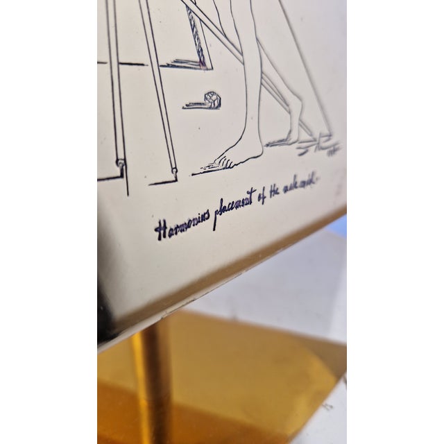 Tetrahedron Fire Designer Sculpture Lamp in Gold-Plated Metal by Salvador Dalí, 1980s For Sale - Image 17 of 18