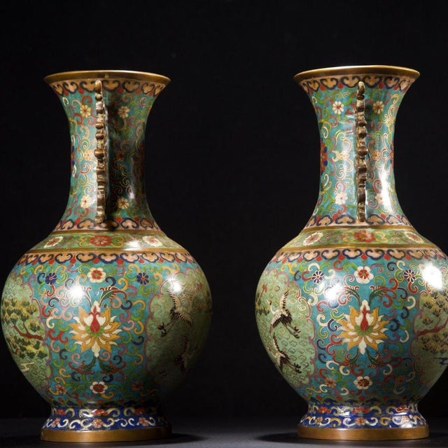 Late 20th Century Pair of Monumental Chinese Cloisonné "Crane & Pine" Vases With Gilt Dragon Handles - 7.5kg For Sale - Image 5 of 9