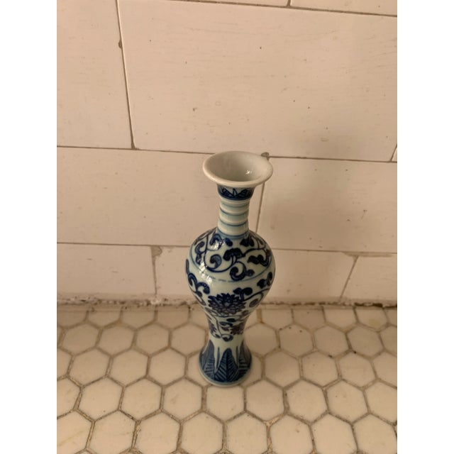 Blue & White Porcelain Floral Chinoiserie Vase For Sale - Image 4 of 6