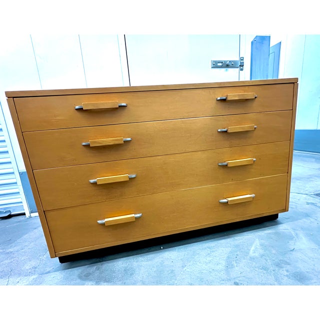 Light Yellow Vintage Saarinen Dresser For Sale - Image 8 of 10