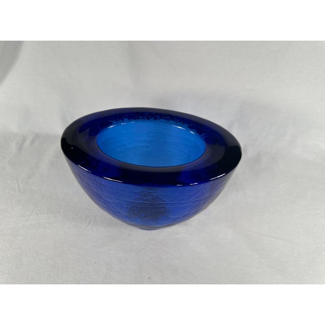 Contemporary Fire & Light Recycled Glass Vase Cobalt Blue For Sale - Image 3 of 11