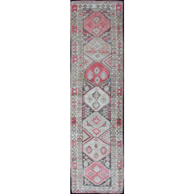 Vintage Turkish Oushak Runner With Geometric Design in Charcoal, Pink, and Cream For Sale - Image 13 of 13