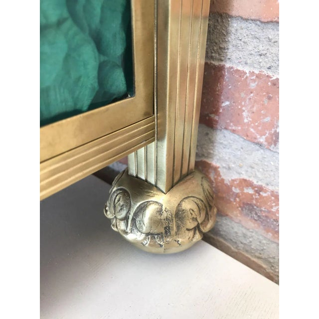 Antique Louis XVI Bronze Vitrine Nightstands with Green Glass Doors and Drawer, Set of 2 For Sale - Image 16 of 18