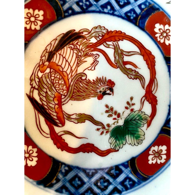 Mid 20th Century Japanese Imari Style Dragon & Phoenix Porcelain Bowl With Gilt Decoration For Sale In San Francisco - Image 6 of 10
