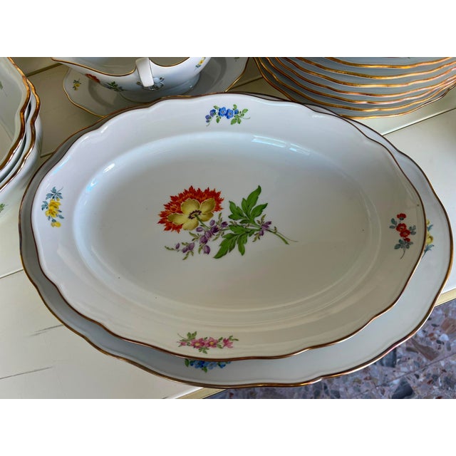 Porcelain Plate Set with Floral Decoration from Meissen Porcelain, 1990s For Sale - Image 13 of 15