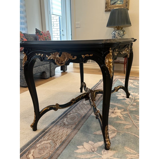 1950s French Rococo / Mid Century Revival Center Table in Matte Ebonized Finish For Sale - Image 9 of 10