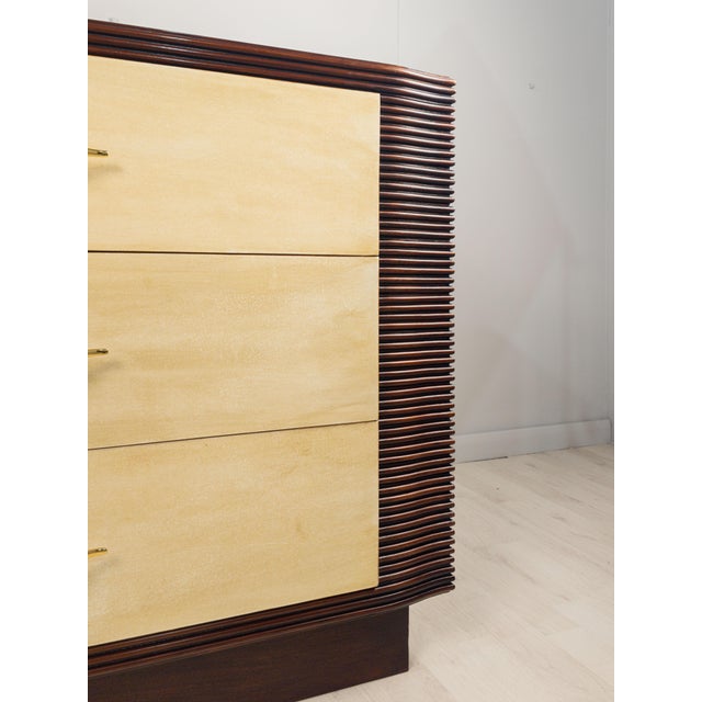 Metal Art Deco Italian Parchment Chest of Drawers attributed to Osvaldo Borsani, 1940s For Sale - Image 7 of 18